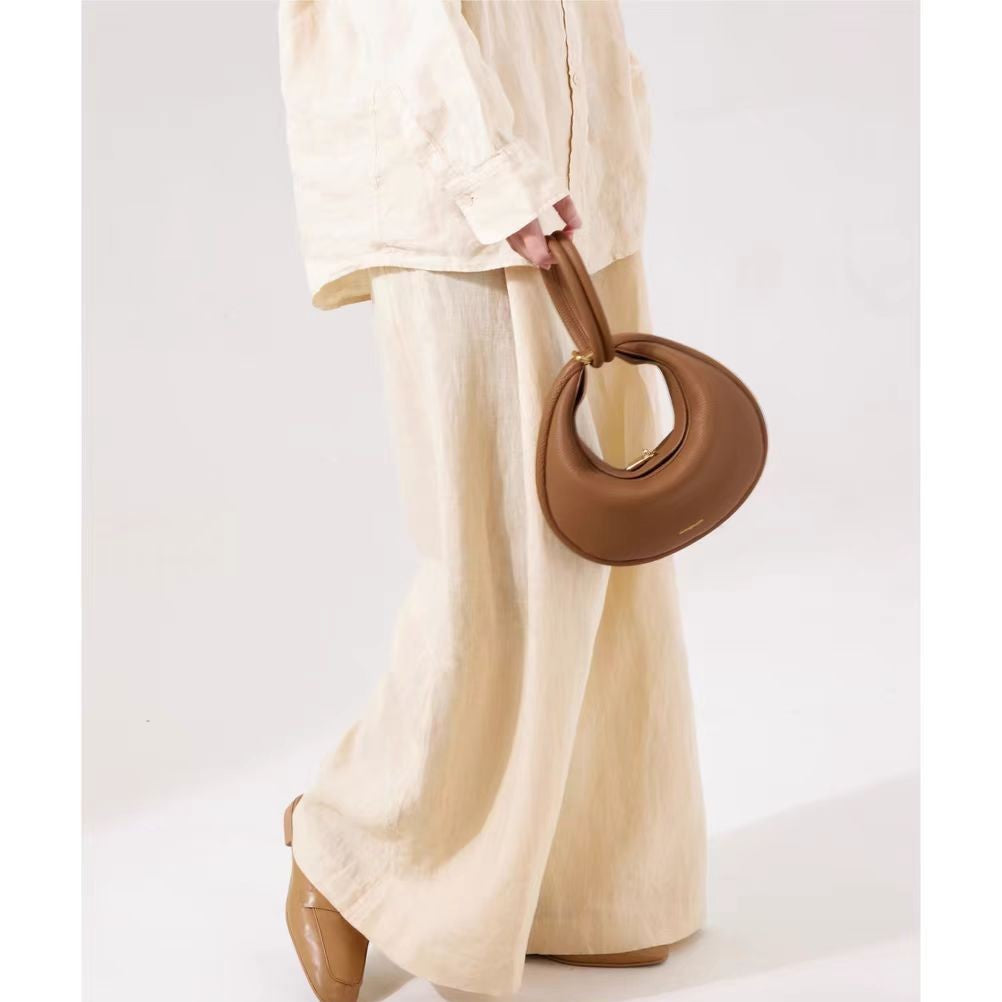 ARCÉ - The Boldest Sculptural Hobo Around