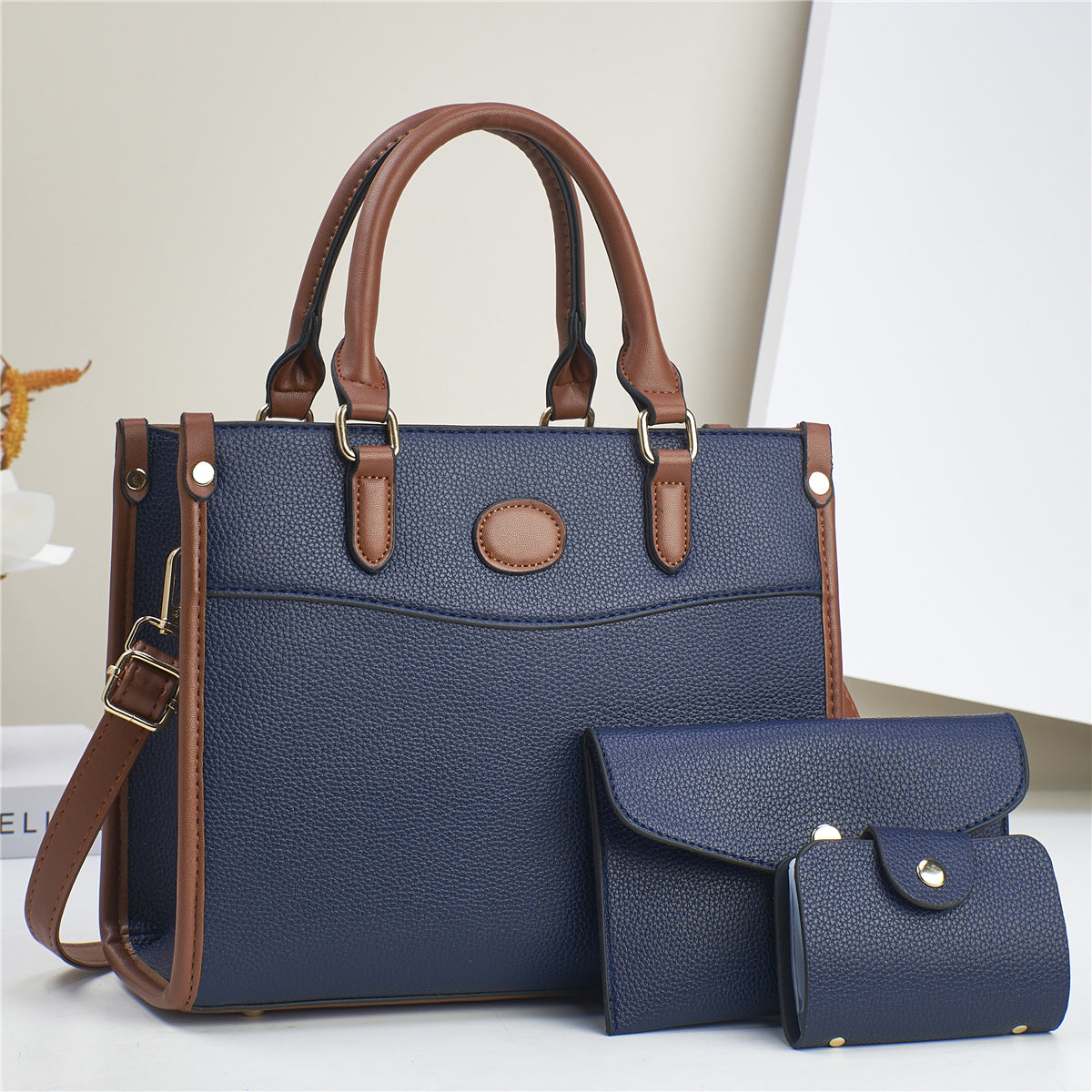 TRIOTÉ — The Boldest Matching Bag Set Around